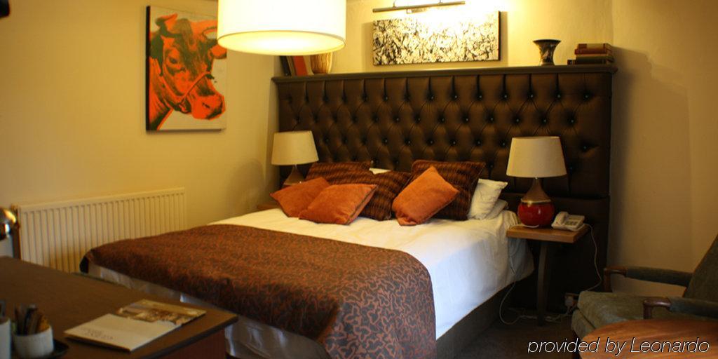 Cross Hands By Greene King Hotel